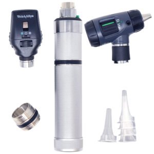 Estuche de Diagnóstico Recargable Halógeno 3.5 V con Otoscopio MacroView y Mango 71000-C WELCH ALLYN